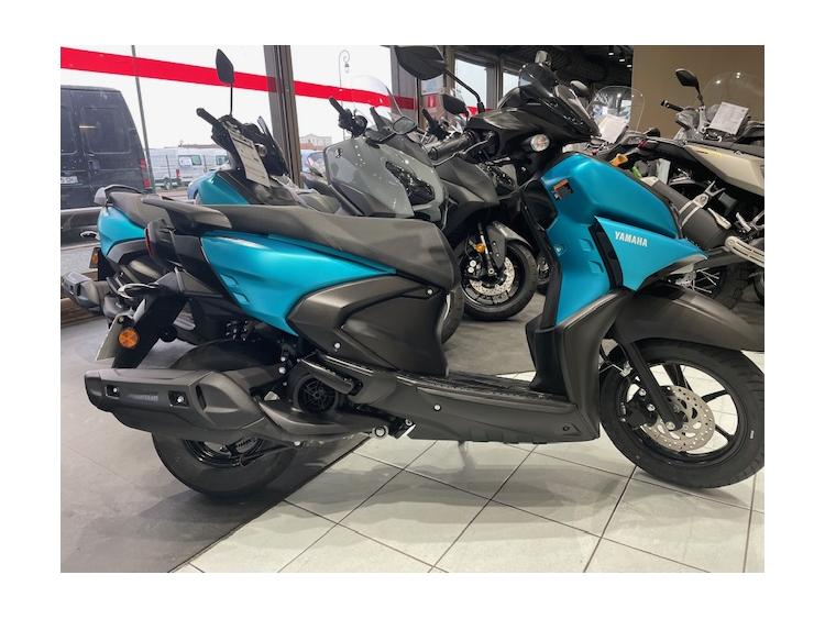 YAMAHA RayZR 125